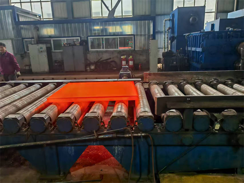 設備三